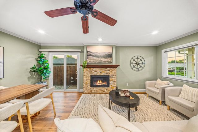 5528 Hesper Way, Carmichael, CA 95608