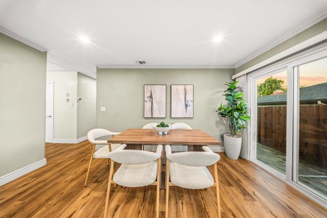 5528 Hesper Way, Carmichael, CA 95608