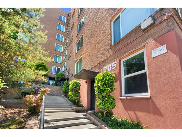 1205 Sw CARDINELL Dr 505, Portland, OR 97201