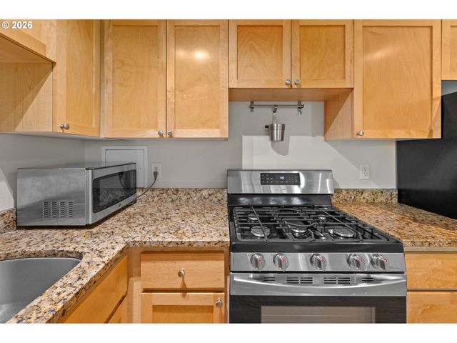 1205 Sw CARDINELL Dr 505, Portland, OR 97201