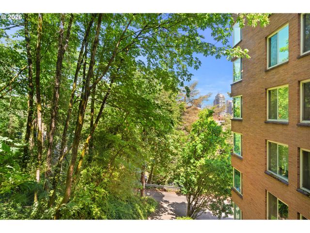 1205 Sw CARDINELL Dr 505, Portland, OR 97201