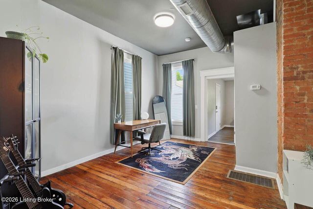 1308 S Preston St, Louisville, KY 40208