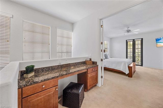 9134 Chula Vista ST # 125, Naples, FL 34113
