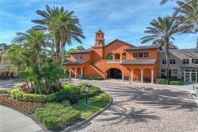 9134 Chula Vista ST # 125, Naples, FL 34113