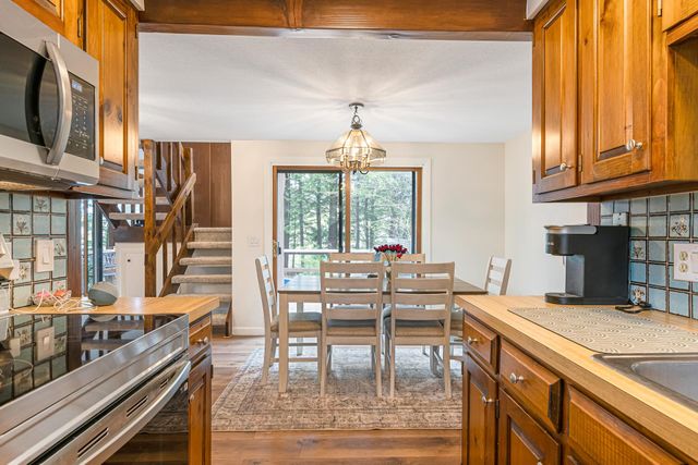 14 Bay Tree Lane, Grantham, NH 03753