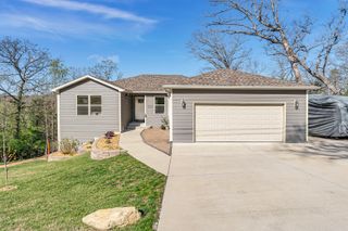 221 Maplewood Street, Forsyth, MO 65653