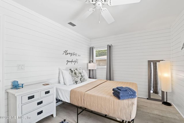 11 BURLING Way, Jacksonville Beach, FL 32250