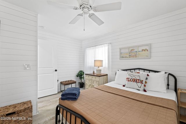 11 BURLING Way, Jacksonville Beach, FL 32250