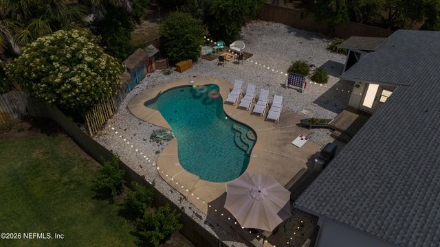 11 BURLING Way, Jacksonville Beach, FL 32250