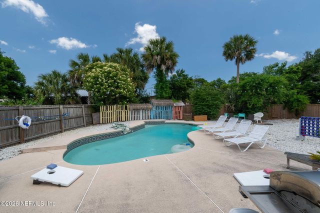 11 BURLING Way, Jacksonville Beach, FL 32250