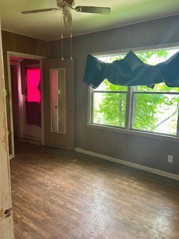 22 E 39th Street, San Angelo, TX 76903