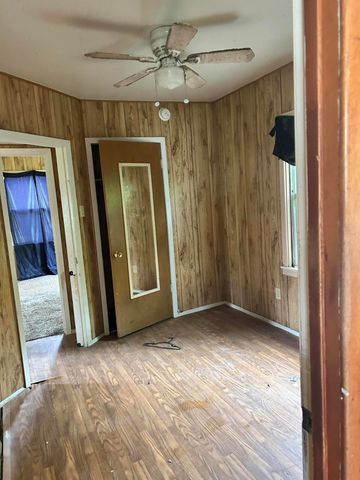 22 E 39th Street, San Angelo, TX 76903