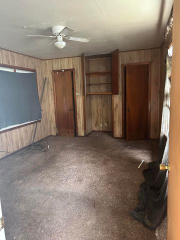 22 E 39th Street, San Angelo, TX 76903