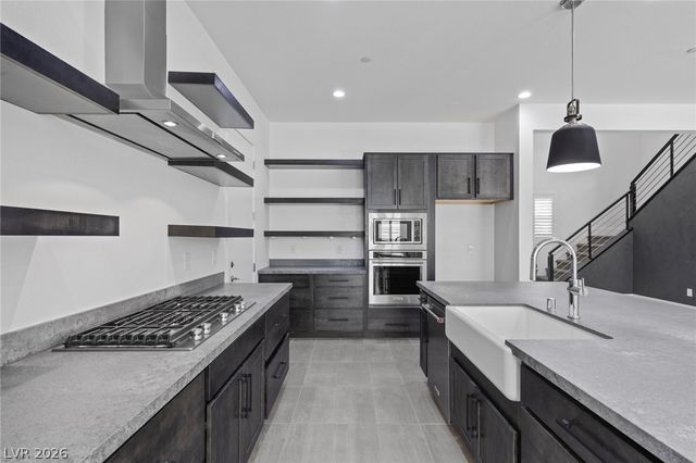 10167 Bismarck Palms Avenue, Las Vegas, NV 89166