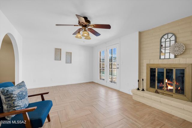 7855 E 34th Street, Tucson, AZ 85710