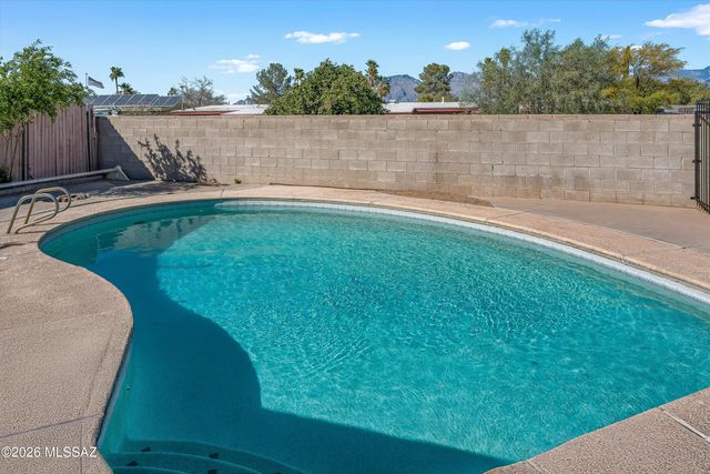 7855 E 34th Street, Tucson, AZ 85710