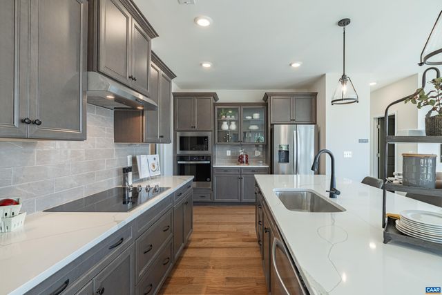 E14 Bayberry Ln F3e-14, Zion Crossroads, VA 22942