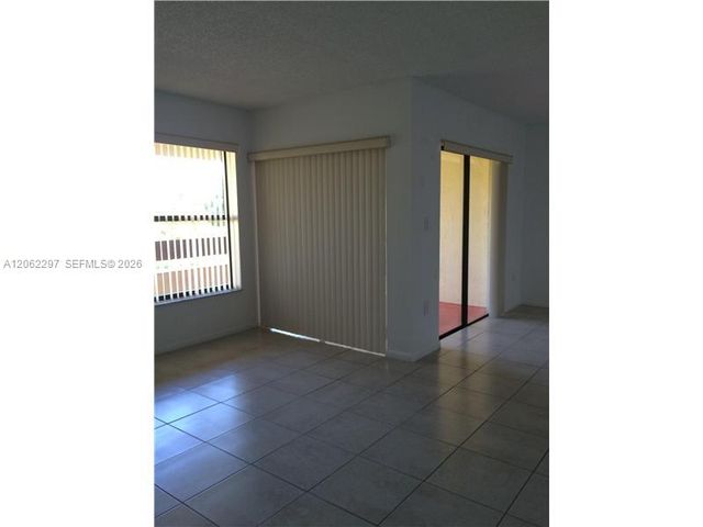 12455 SW 93rd Ter 408T, Miami, FL 33186