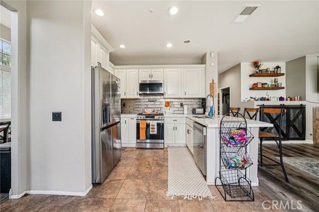 5029 La Sarre Drive, Fontana, CA 92336