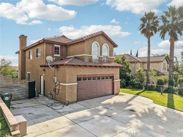 5029 La Sarre Drive, Fontana, CA 92336