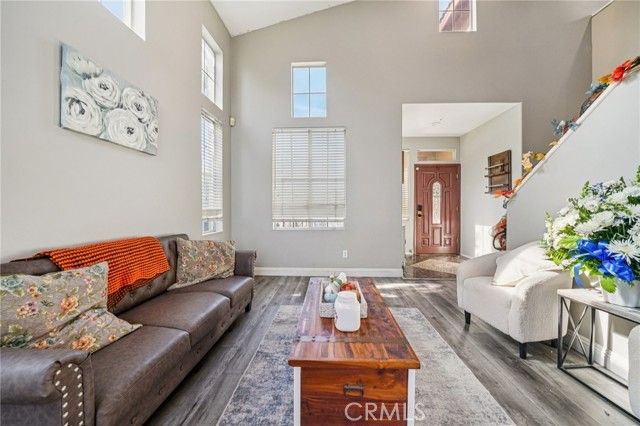 5029 La Sarre Drive, Fontana, CA 92336