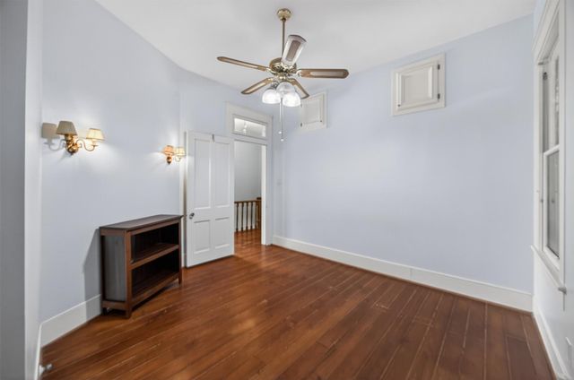 3828 Bernardo De Galvez Avenue, Galveston, TX 77550