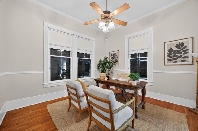 3828 Bernardo De Galvez Avenue, Galveston, TX 77550