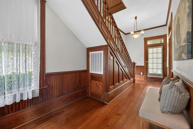 3828 Bernardo De Galvez Avenue, Galveston, TX 77550