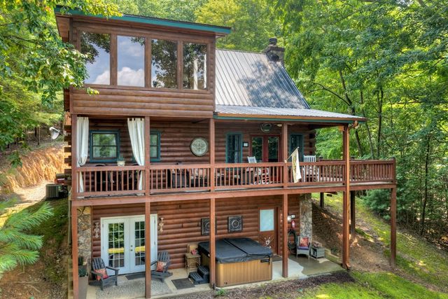 54 Channing Hollow, Morganton, GA 30560