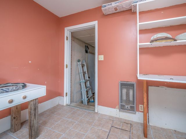 5 Keeton Ave Avenue, West Liberty, KY 41472