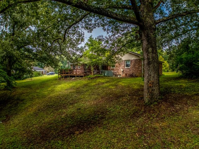 5 Keeton Ave Avenue, West Liberty, KY 41472