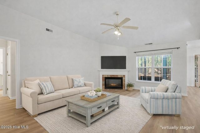 3803 Harmony Circle SE, Southport, NC 28461