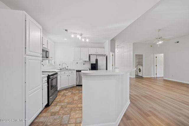 3803 Harmony Circle SE, Southport, NC 28461