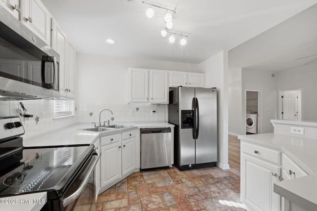 3803 Harmony Circle SE, Southport, NC 28461