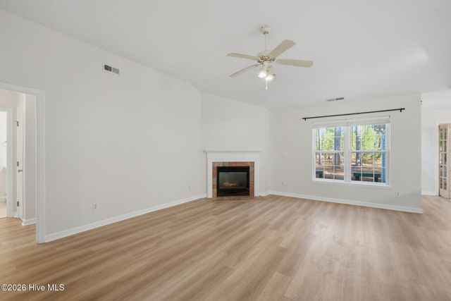 3803 Harmony Circle SE, Southport, NC 28461