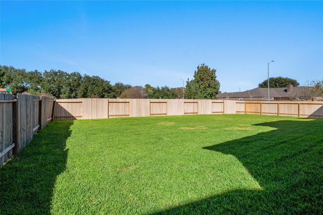 7902 Hopewell, Houston, TX 77071