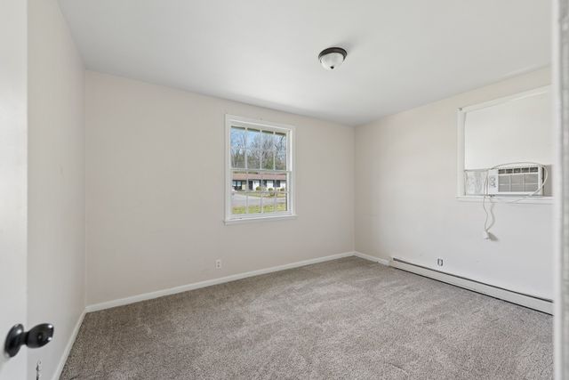 104 Hilltop Dr, Hendersonville, TN 37075