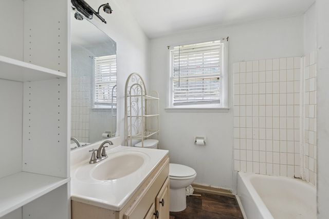 104 Hilltop Dr, Hendersonville, TN 37075