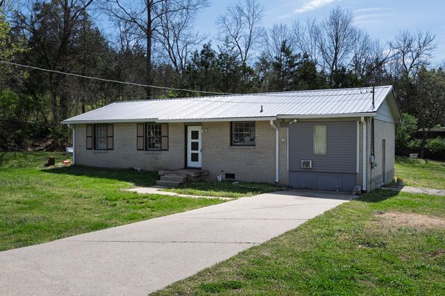 104 Hilltop Dr, Hendersonville, TN 37075