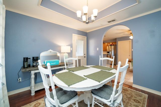 3819 Fern Ridge Dr, Longview, TX 75605