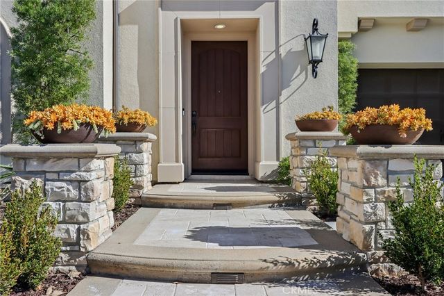 53 Thrasher, Irvine, CA 92618