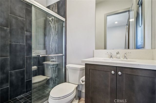 53 Thrasher, Irvine, CA 92618