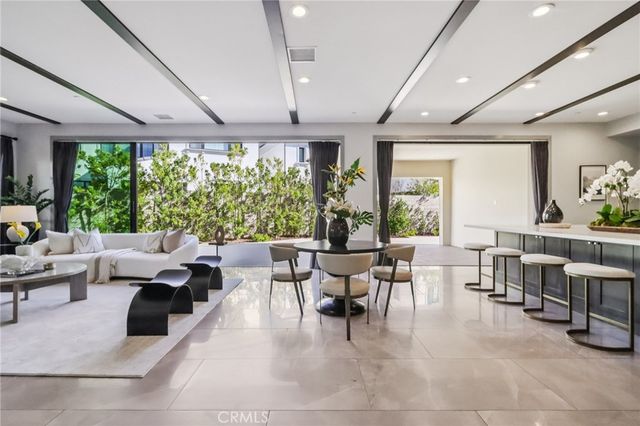 53 Thrasher, Irvine, CA 92618