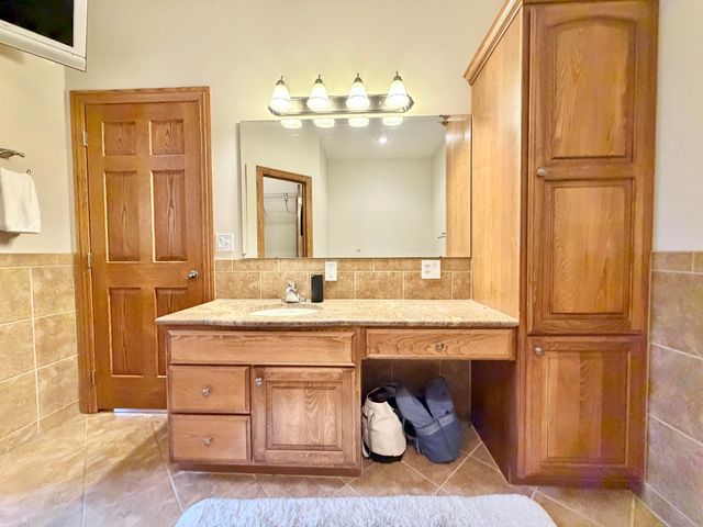 318 Fox Fire Court, Joplin, MO 64801