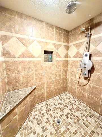 318 Fox Fire Court, Joplin, MO 64801