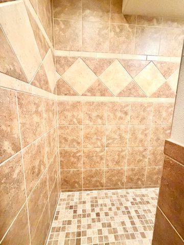 318 Fox Fire Court, Joplin, MO 64801