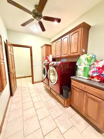 318 Fox Fire Court, Joplin, MO 64801