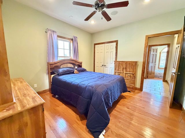 318 Fox Fire Court, Joplin, MO 64801