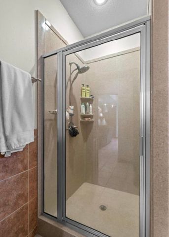 318 Fox Fire Court, Joplin, MO 64801