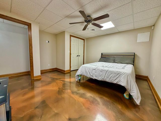 318 Fox Fire Court, Joplin, MO 64801